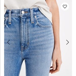 Madewell Mom Jeans in Melva